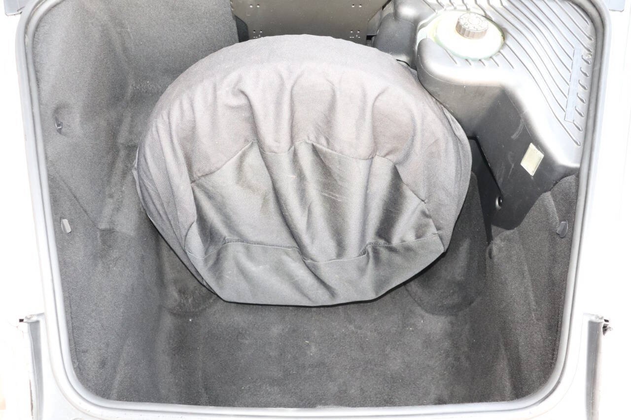 Used 2002 Porsche Boxster RWD image 41
