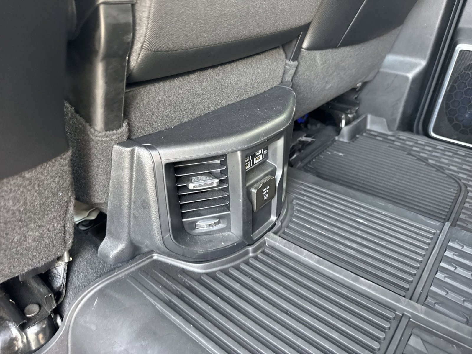 Certified 2024 RAM 3500 Laramie image 30