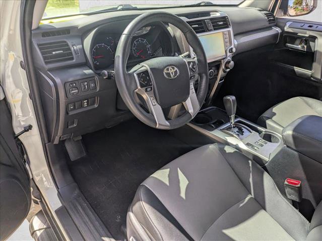 Used 2021 Toyota 4Runner SR5 Premium w/ Moonroof Package RWD image 9