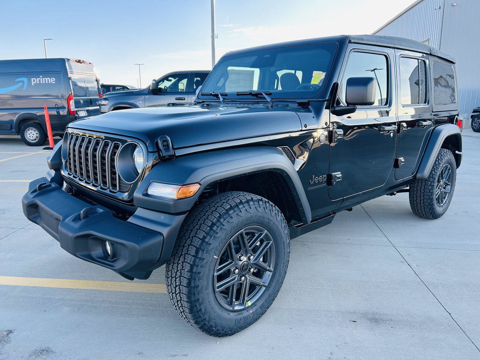 New 2026 Jeep Wrangler Unlimited Sport AWD/4WD image 32