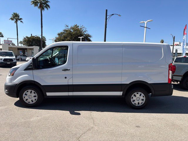Used 2025 Ford Transit 150 Low Roof RWD image 4