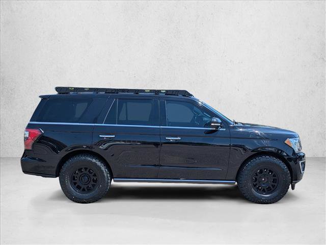Used 2019 Ford Expedition Limited w/ Equipment Group 301A AWD/4WD image 4