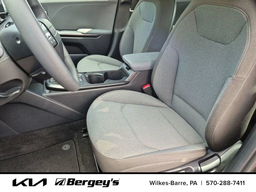 Certified 2025 Kia K4 FWD image 12