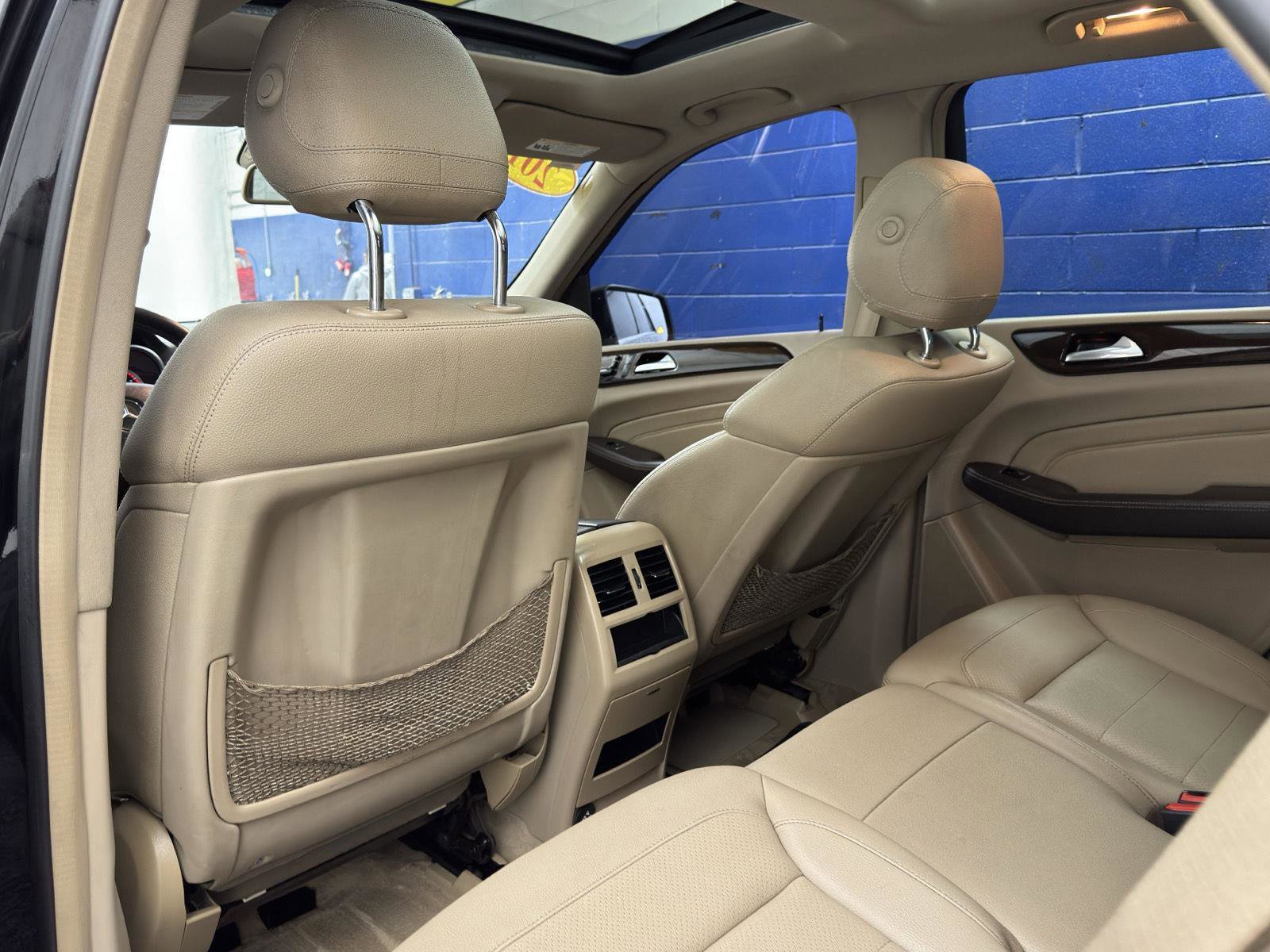 Used 2015 Mercedes-Benz ML 350 2WD w/ Premium 1 Package image 28