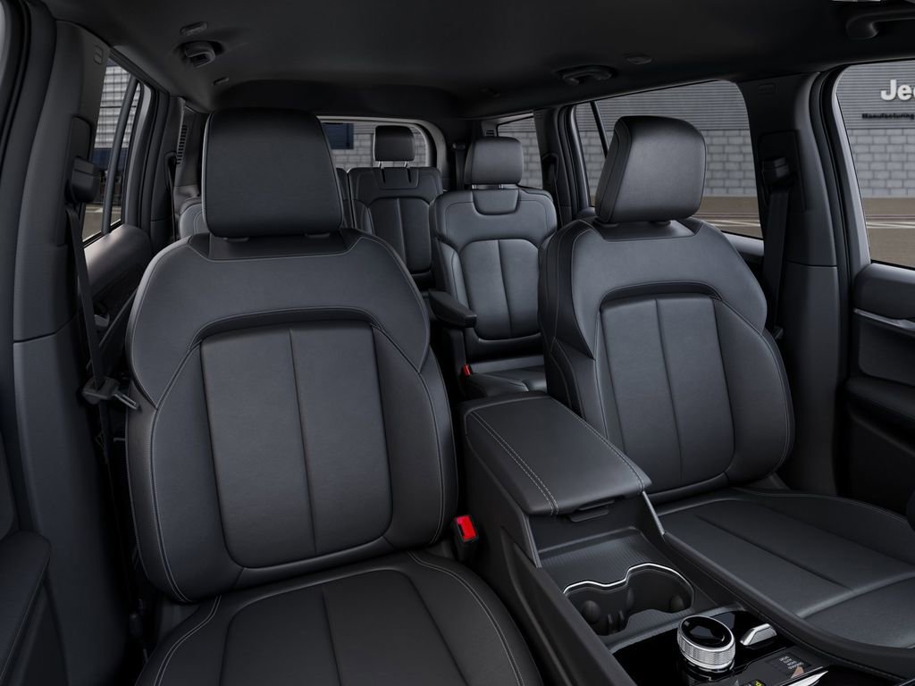 New 2026 Jeep Grand Cherokee L Limited AWD/4WD image 16