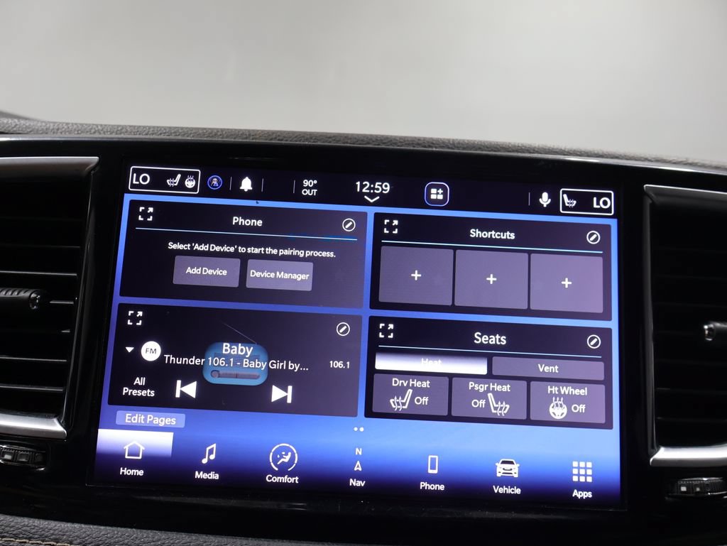 Used 2021 Chrysler Pacifica Limited w/ Uconnect Theater Family Group FWD image 23
