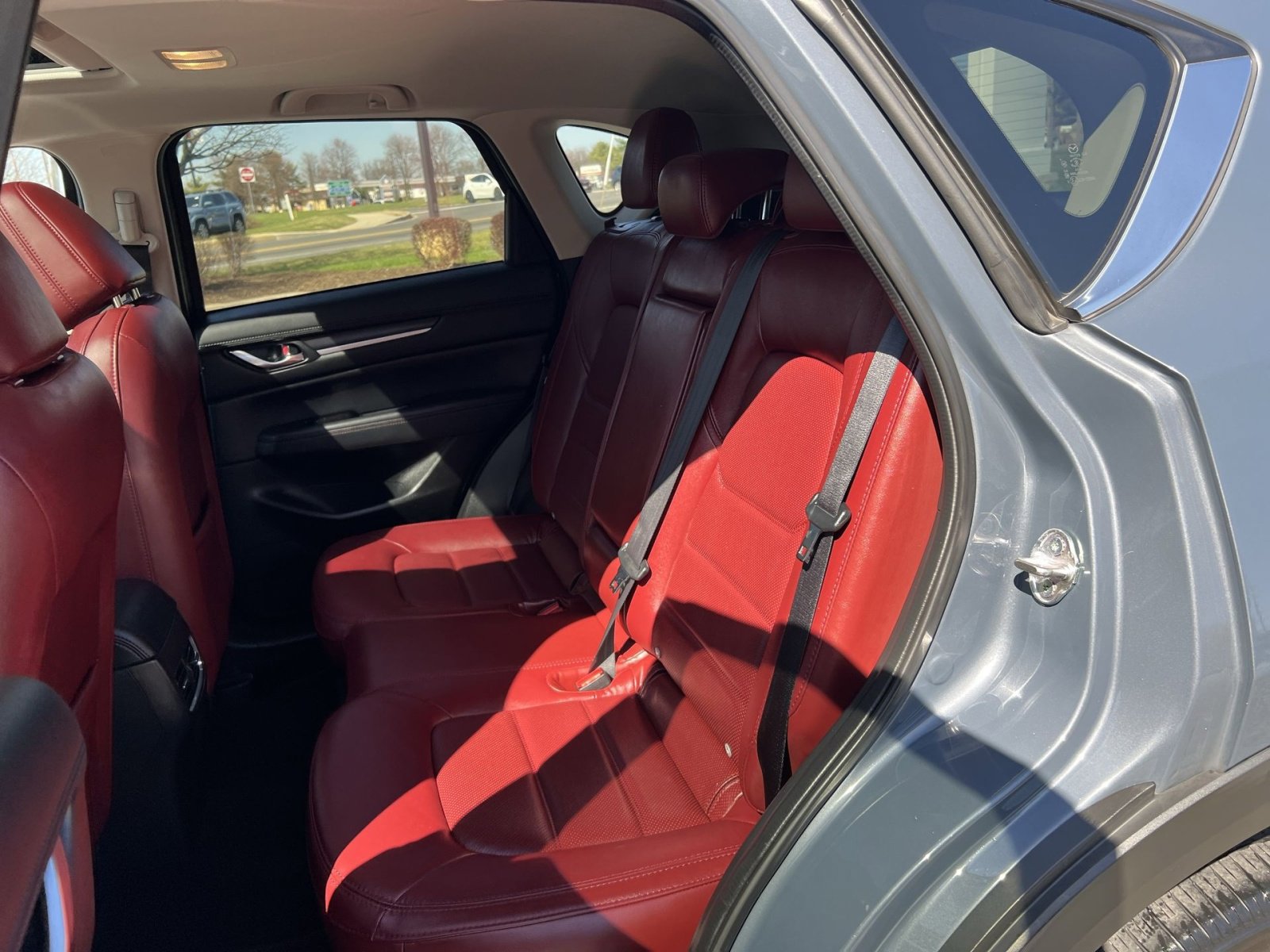 Used 2023 MAZDA CX-5 Carbon Edition image 24