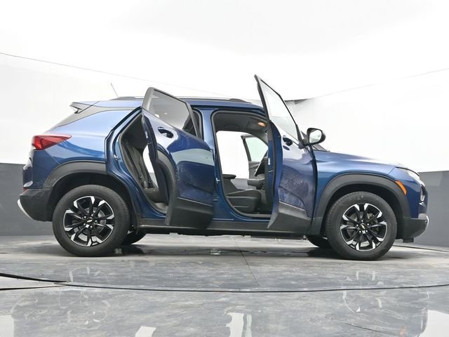 Used 2021 Chevrolet TrailBlazer LT w/ Convenience Package image 55