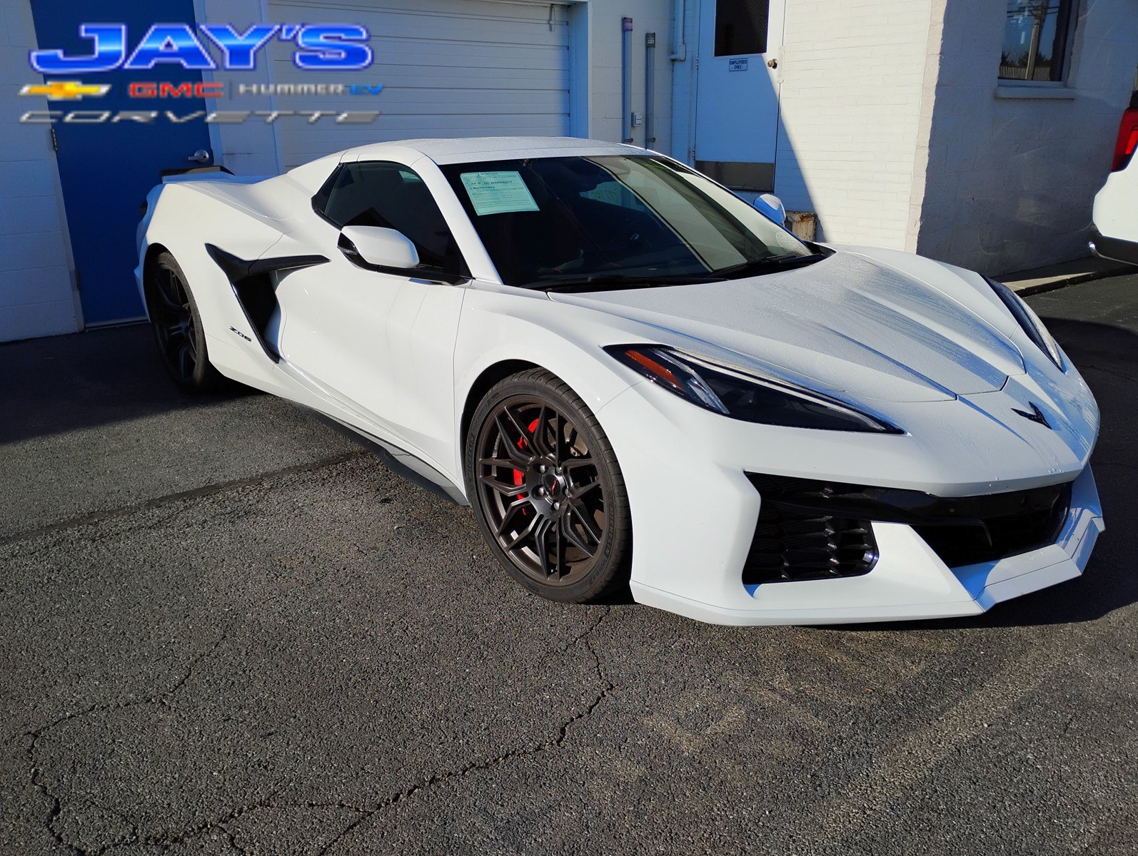 Used 2024 Chevrolet Corvette Z06 w/ Stealth Interior Trim Package RWD image 1