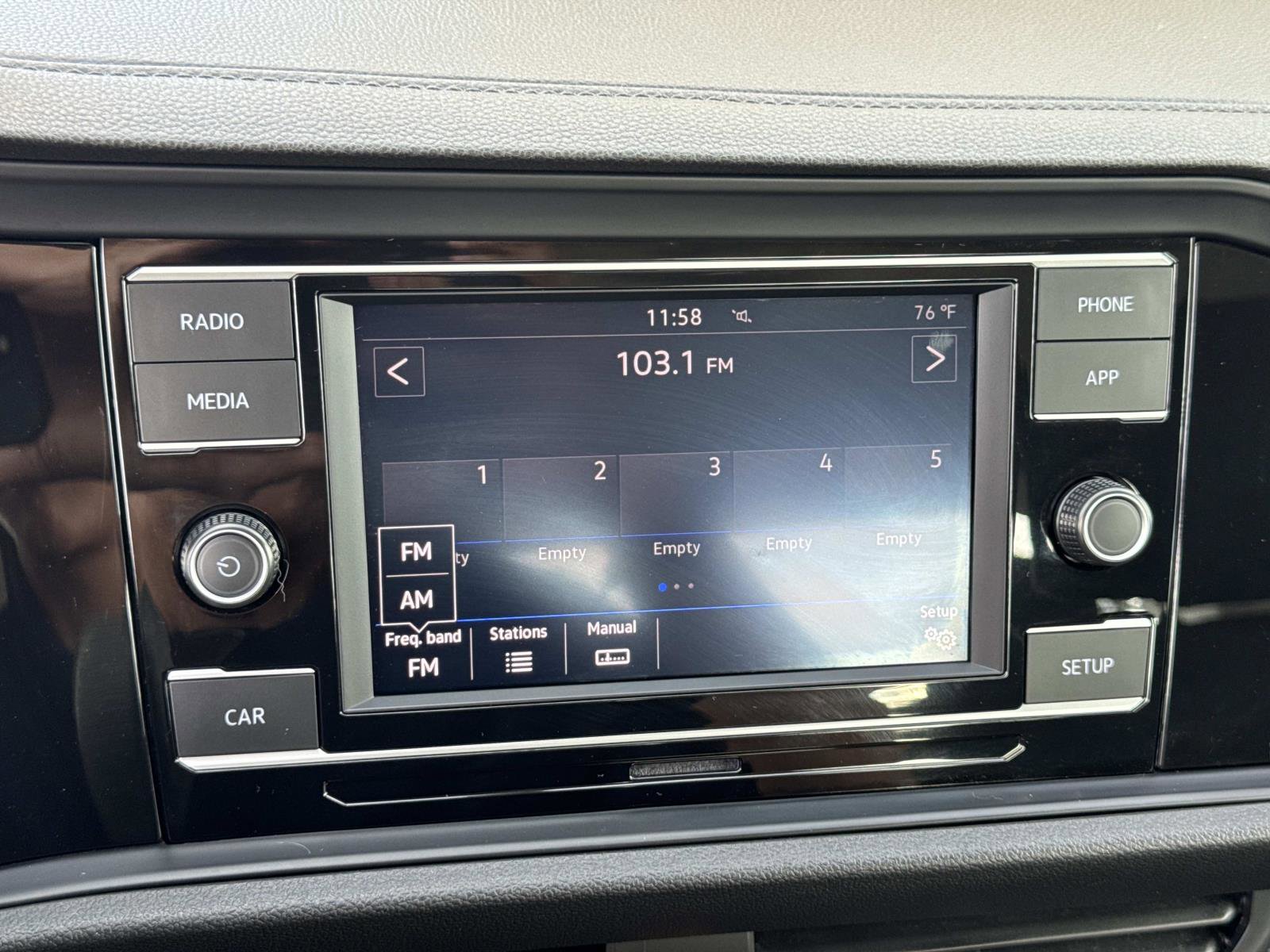 Used 2019 Volkswagen Jetta S w/ Driver Assistance Package image 15