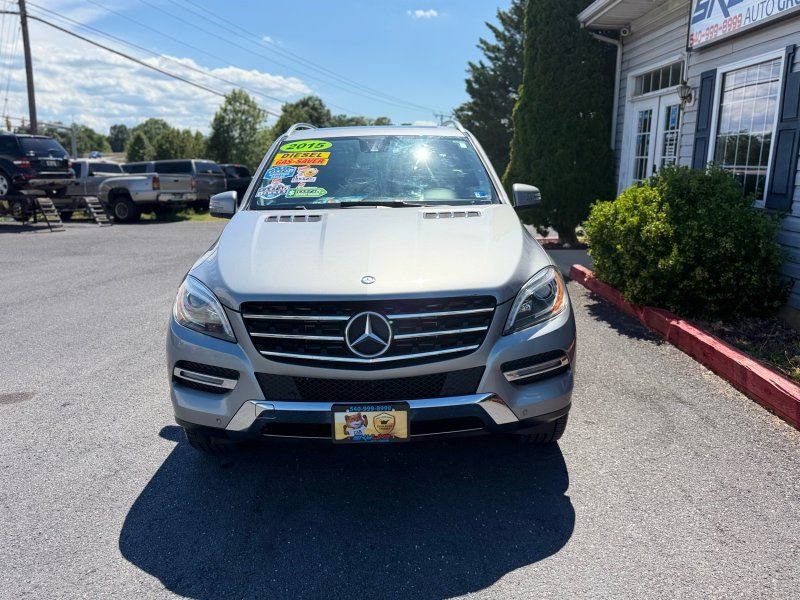 Used 2015 Mercedes-Benz ML 250 BlueTEC 4MATIC image 3