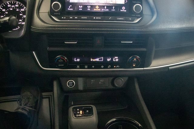 Used 2023 Nissan Rogue SV image 31