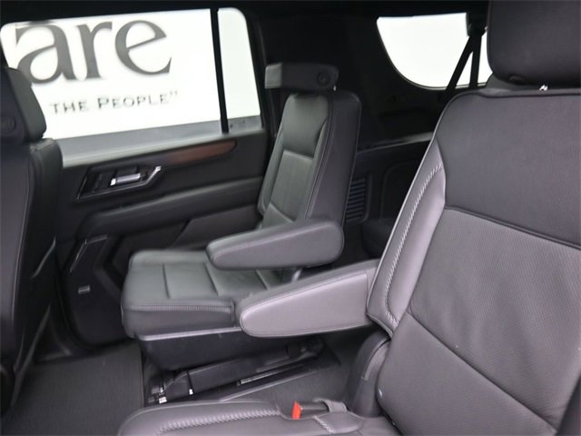 Used 2025 GMC Yukon XL Denali image 21