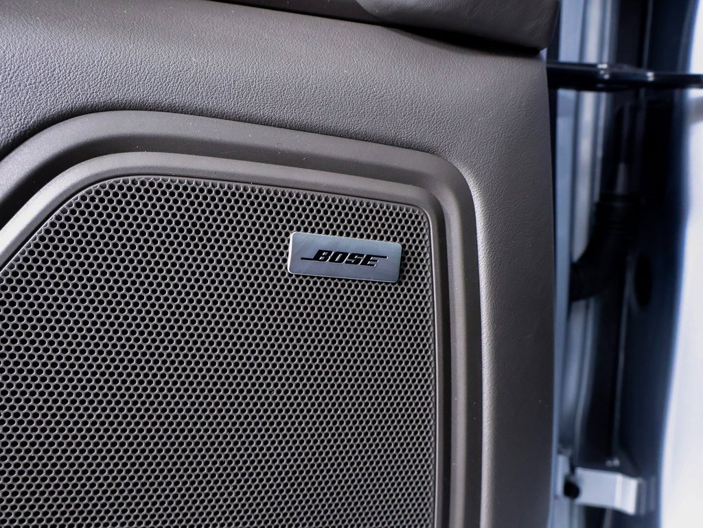 Certified 2023 Porsche Macan S w/ Premium Package Plus image 19