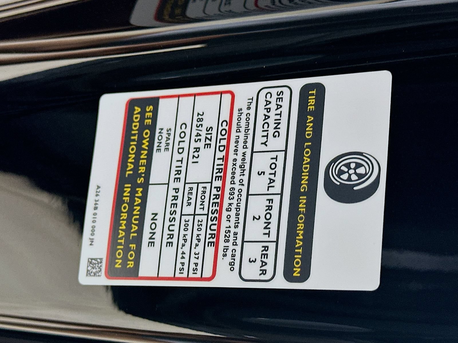 Used 2022 Bentley Bentayga AWD/4WD image 44