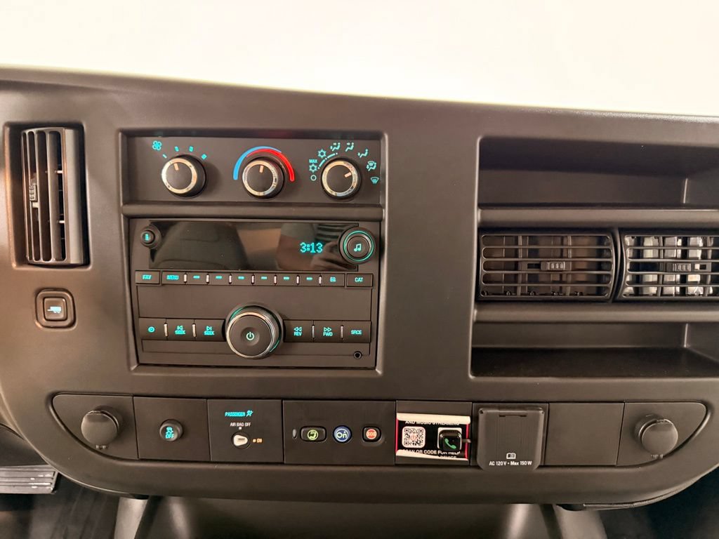 New 2025 Chevrolet Express 3500 w/ Power Convenience Package RWD image 19