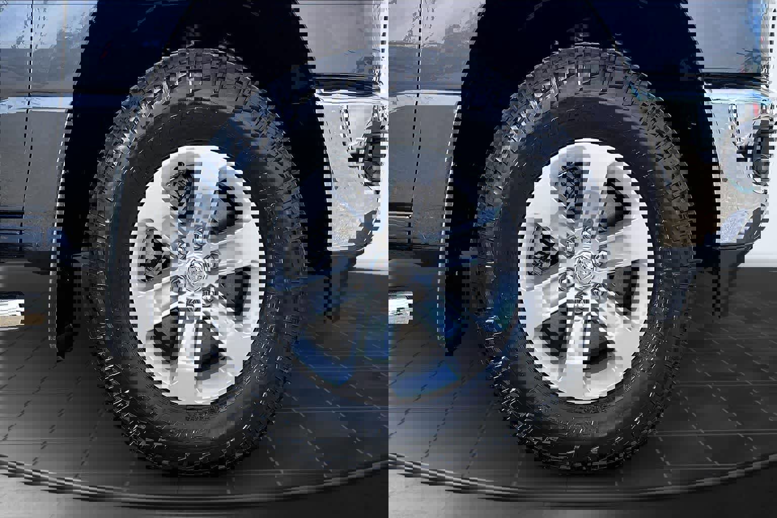 Used 2024 RAM 1500 Laramie image 34