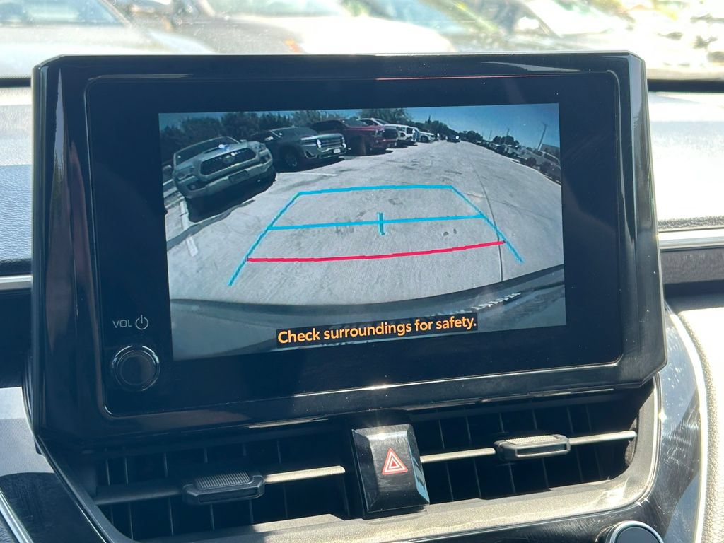 Used 2023 Toyota Corolla Cross AWD Hybrid image 31