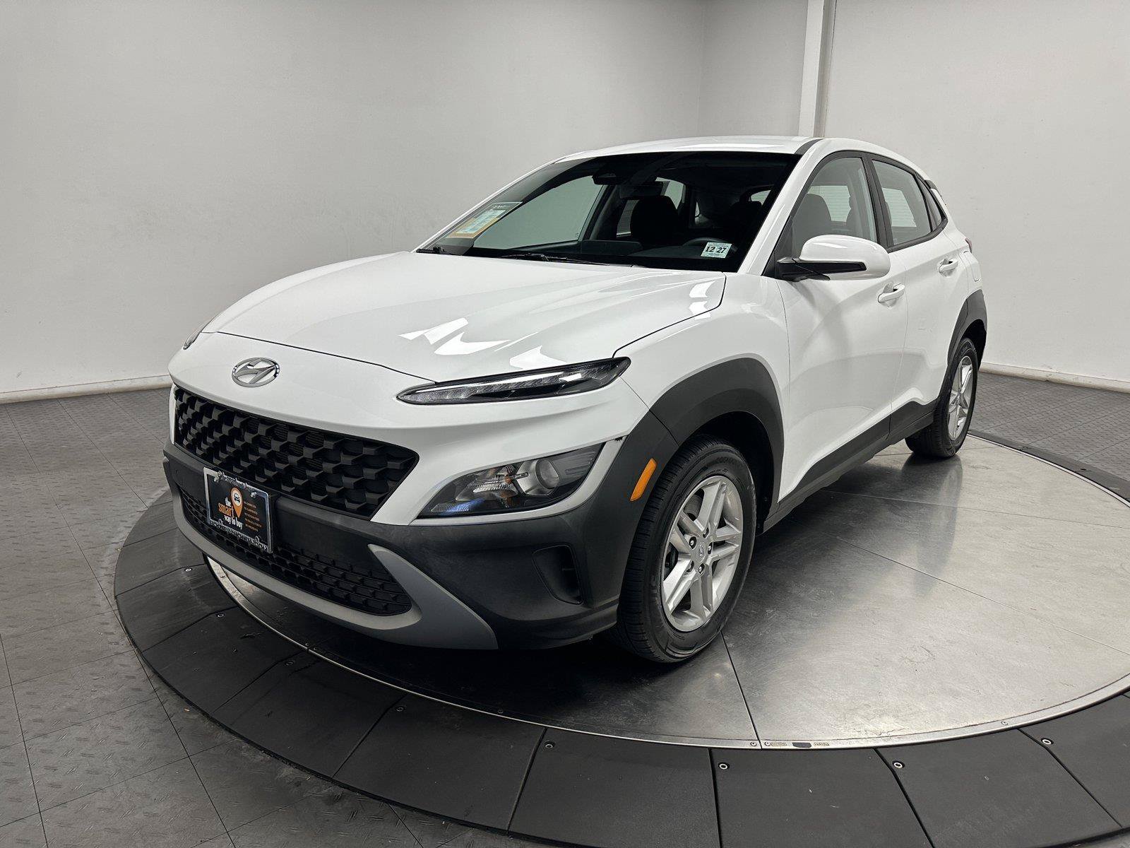 Used 2022 Hyundai Kona SE w/ Cargo Package AWD/4WD image 6