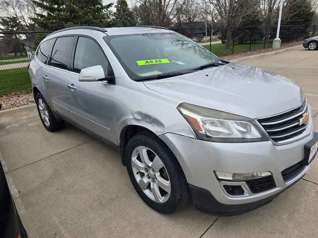 Used 2016 Chevrolet Traverse LT w/ Style and Technology Package image 5