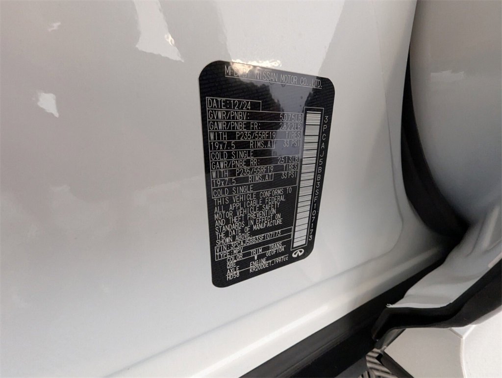 New 2025 INFINITI QX50 Luxe image 12