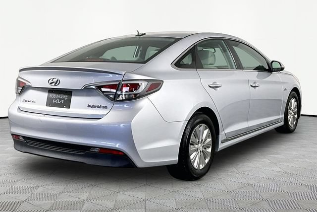 Used 2017 Hyundai Sonata SE FWD image 4
