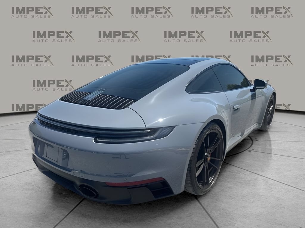 Used 2024 Porsche 911 Carrera GTS RWD image 5