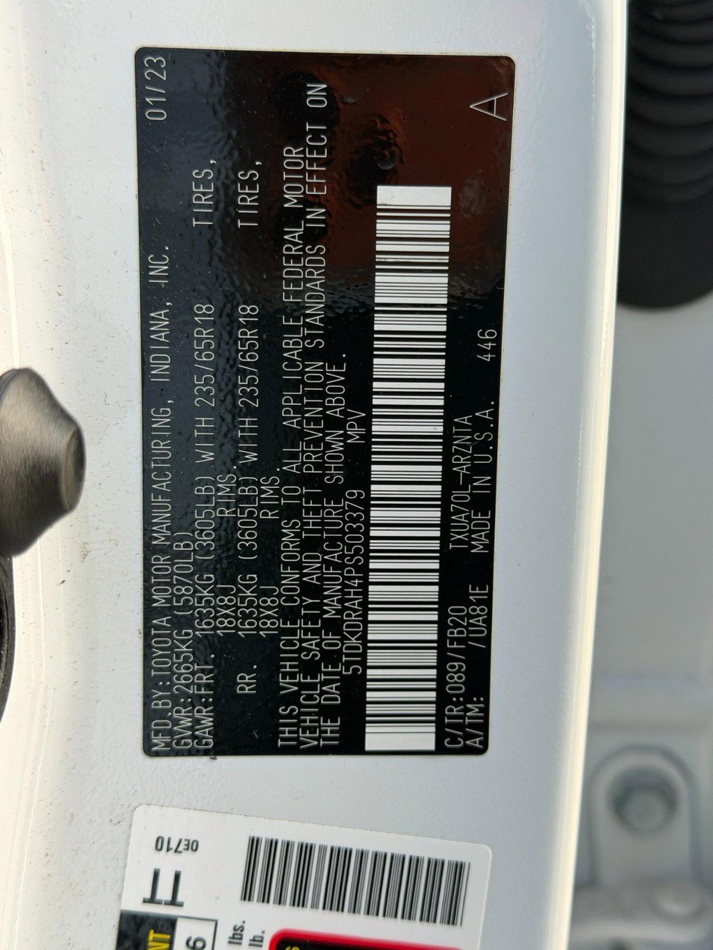 Used 2023 Toyota Highlander LE image 27