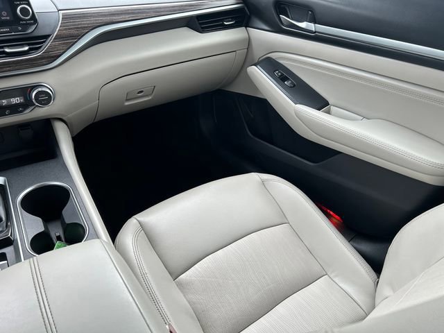 Used 2019 Nissan Altima 2.0 Platinum image 15