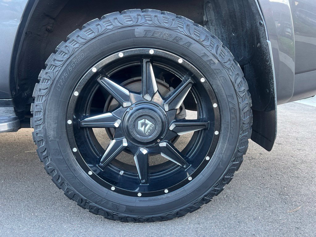 Used 2017 Toyota 4Runner SR5 RWD image 31