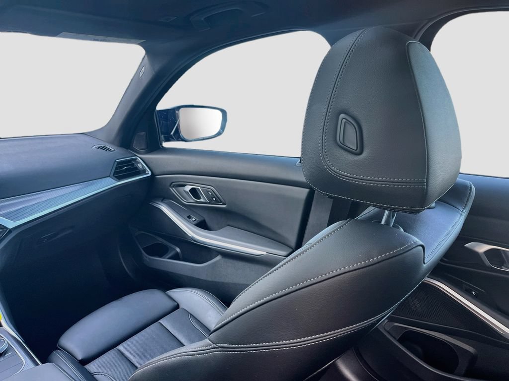 Used 2024 BMW M340i w/ Premium Package RWD image 24