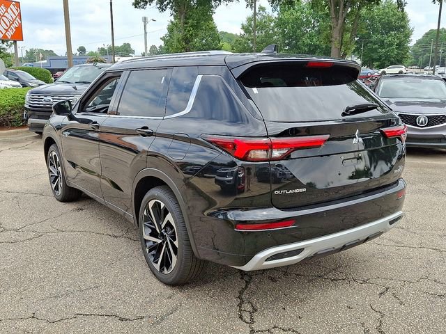 New 2025 Mitsubishi Outlander SEL image 3