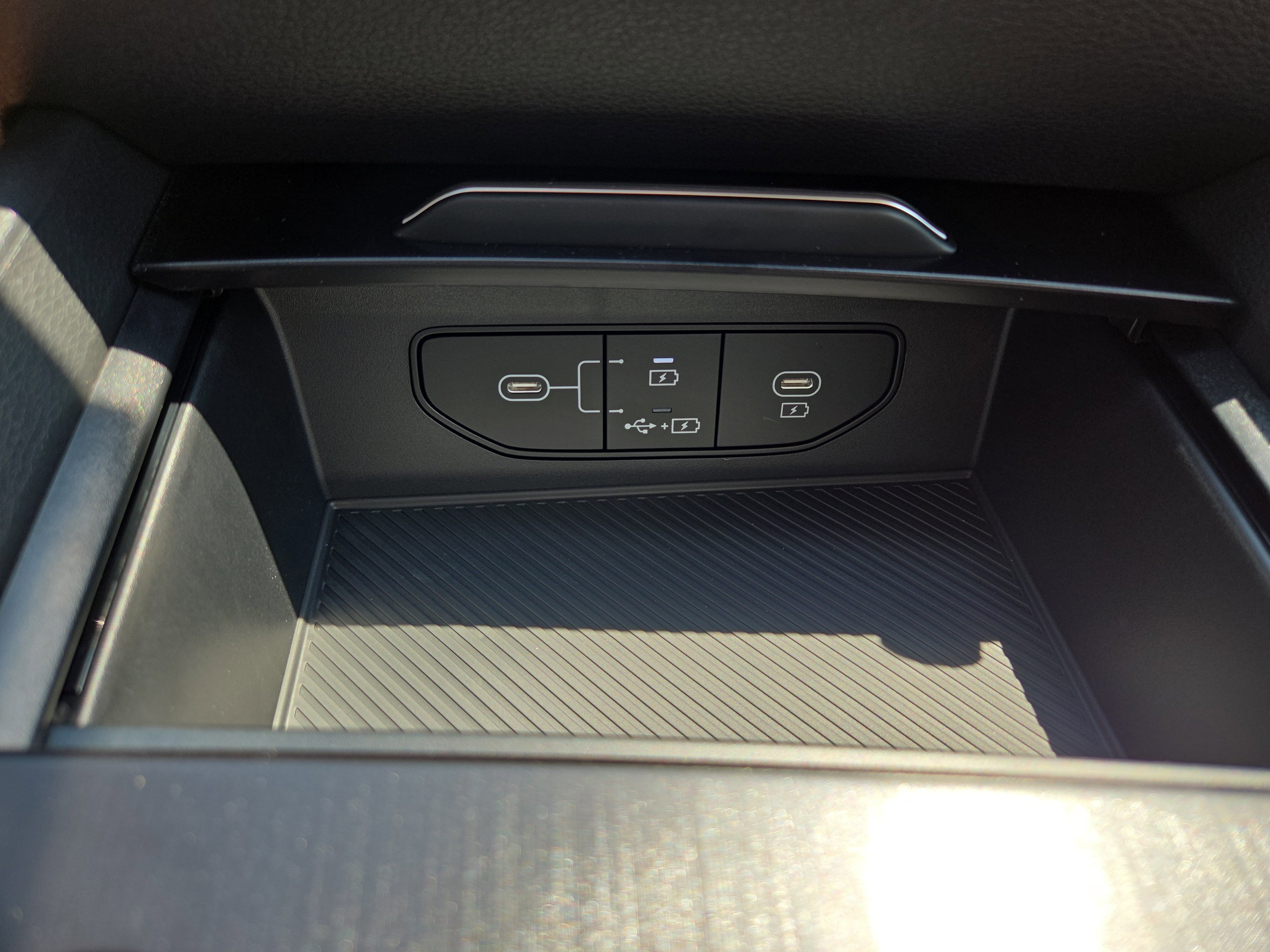 New 2026 Kia Sportage S image 13