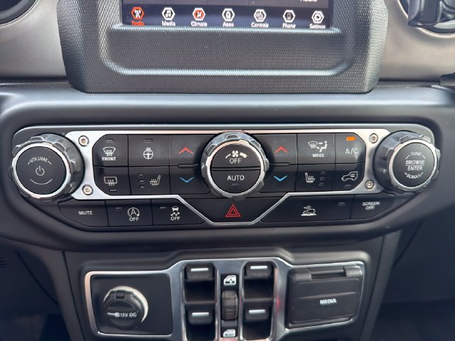 Used 2021 Jeep Gladiator Sport AWD/4WD image 23
