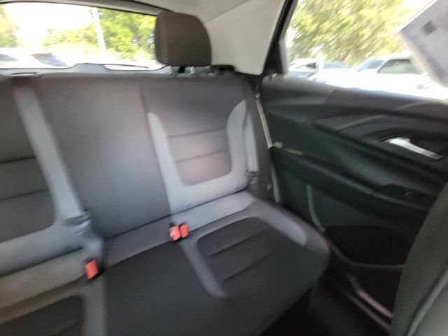 Used 2021 Chevrolet TrailBlazer LT w/ Convenience Package FWD image 6