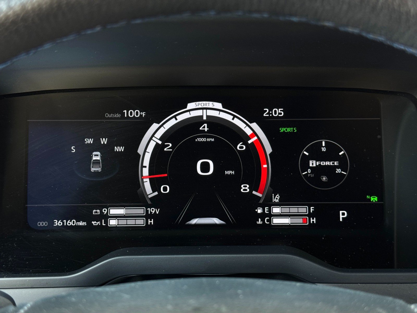 Used 2022 Toyota Tundra Platinum w/ Advanced Package AWD/4WD image 20