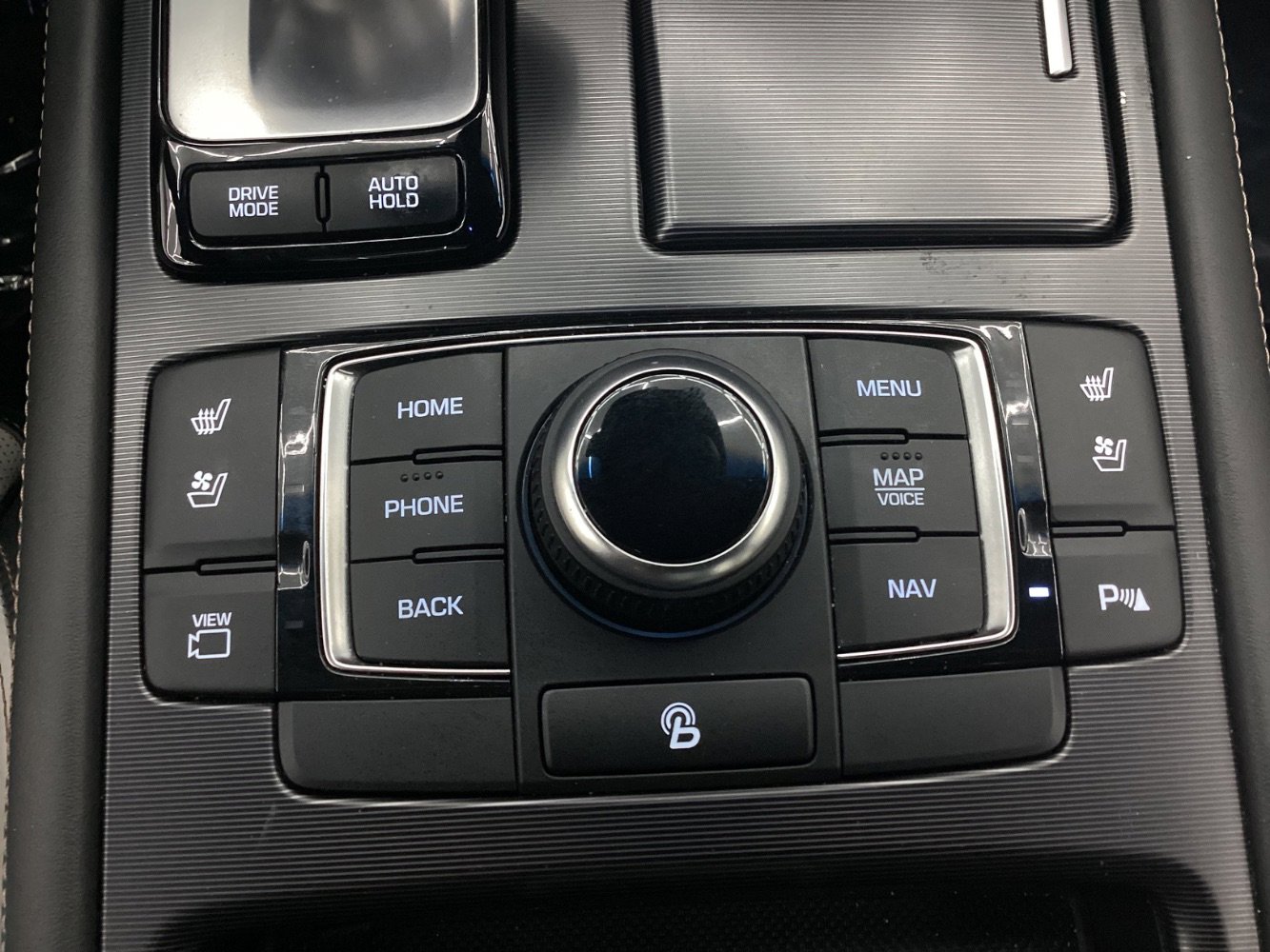 Used 2018 Genesis G80 3.3T Sport image 37