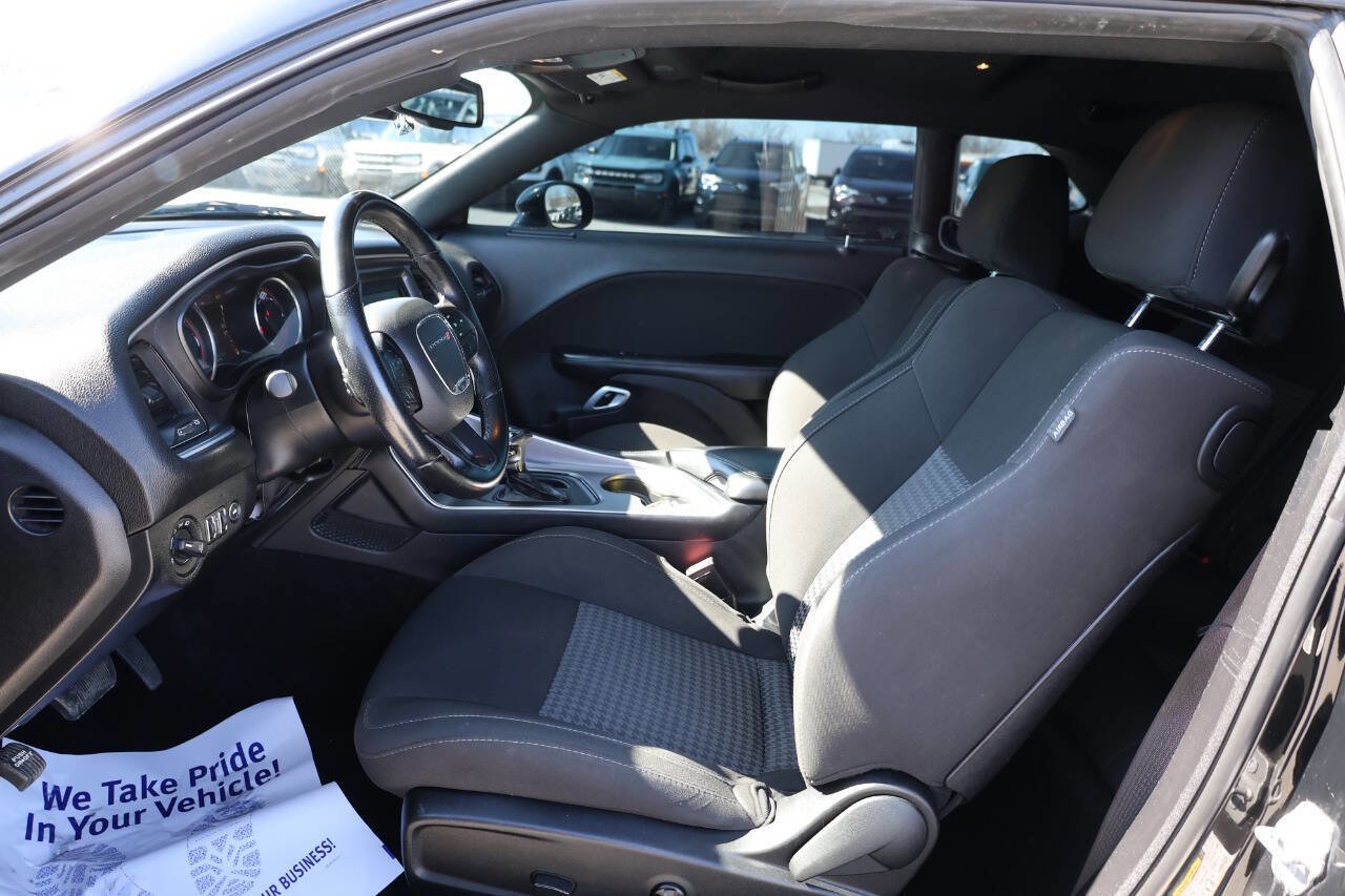 Used 2021 Dodge Challenger R/T image 13