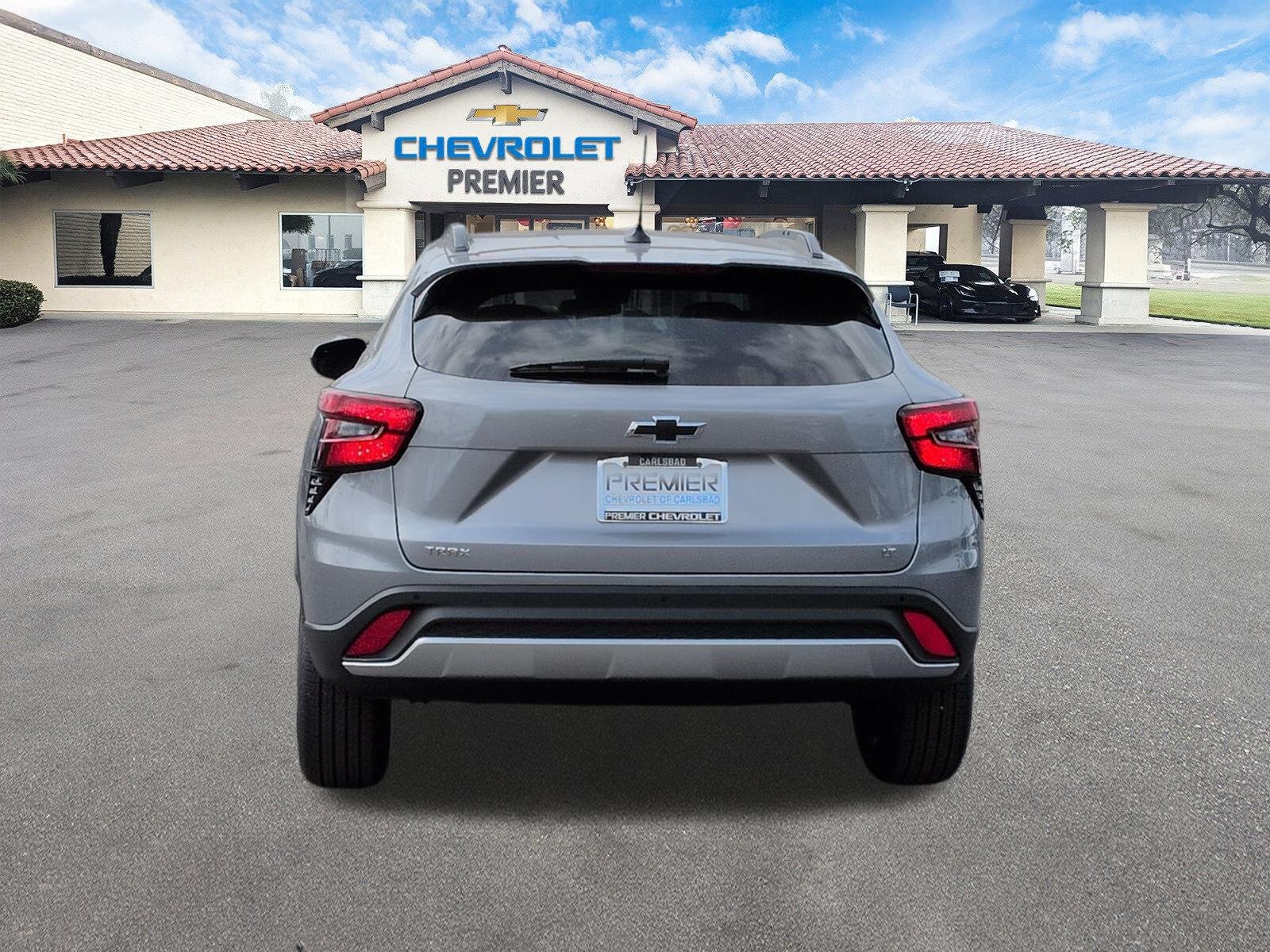 New 2026 Chevrolet Trax LT w/ Driver Confidence Package FWD image 7