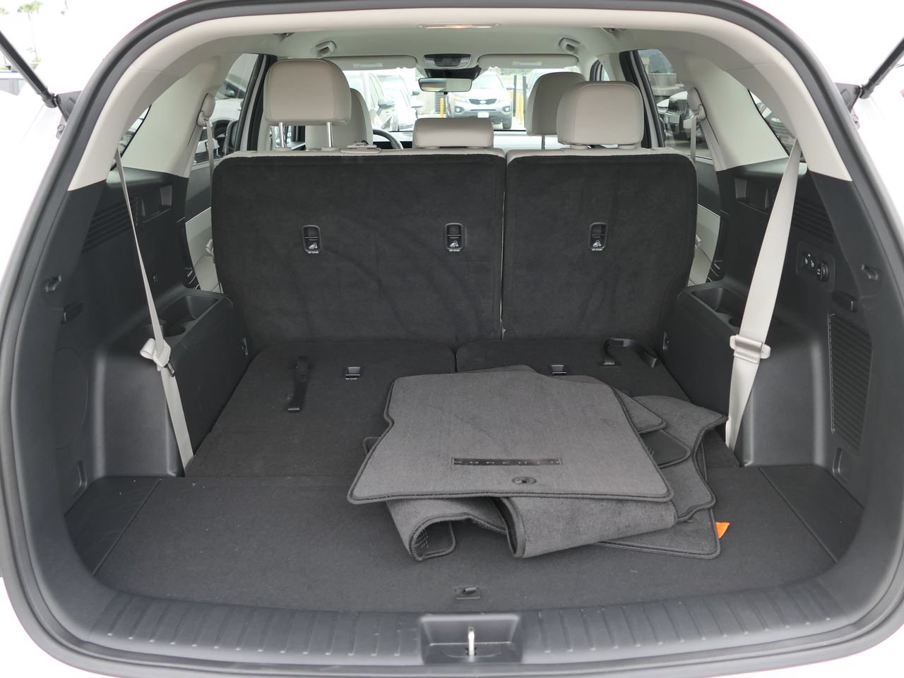 Certified 2026 Kia Sorento S FWD image 24