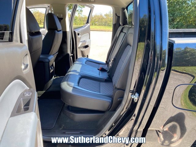 Used 2017 Chevrolet Colorado Z71 AWD/4WD image 38
