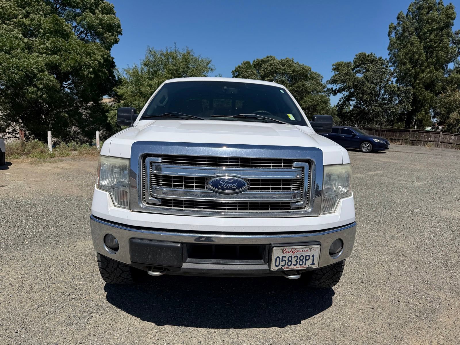 Used 2014 Ford F150 XLT w/ Equipment Group 302A Luxury AWD/4WD image 8