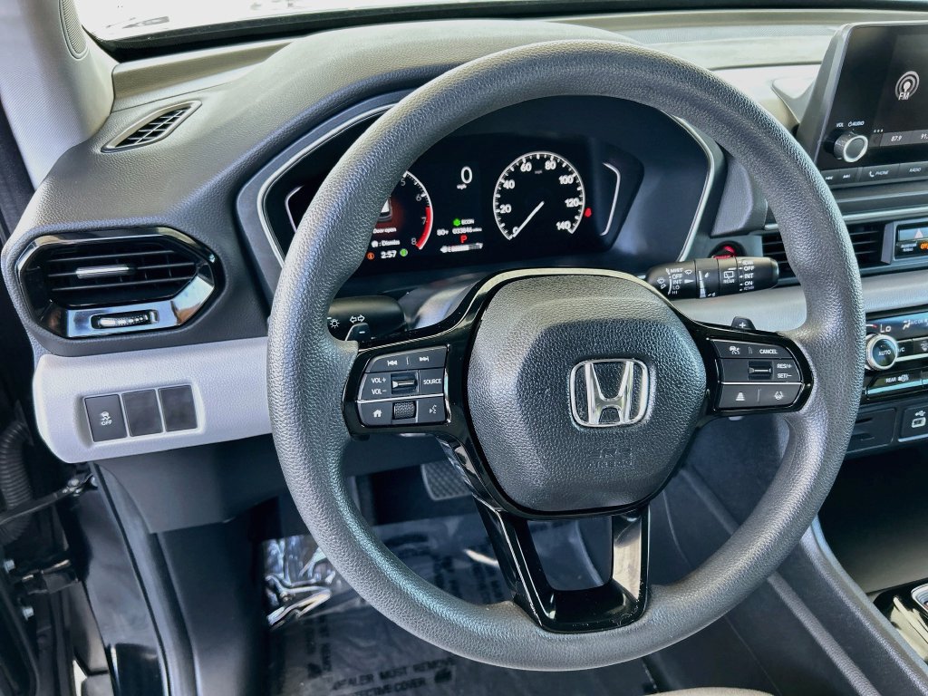 Certified 2023 Honda Pilot LX image 11