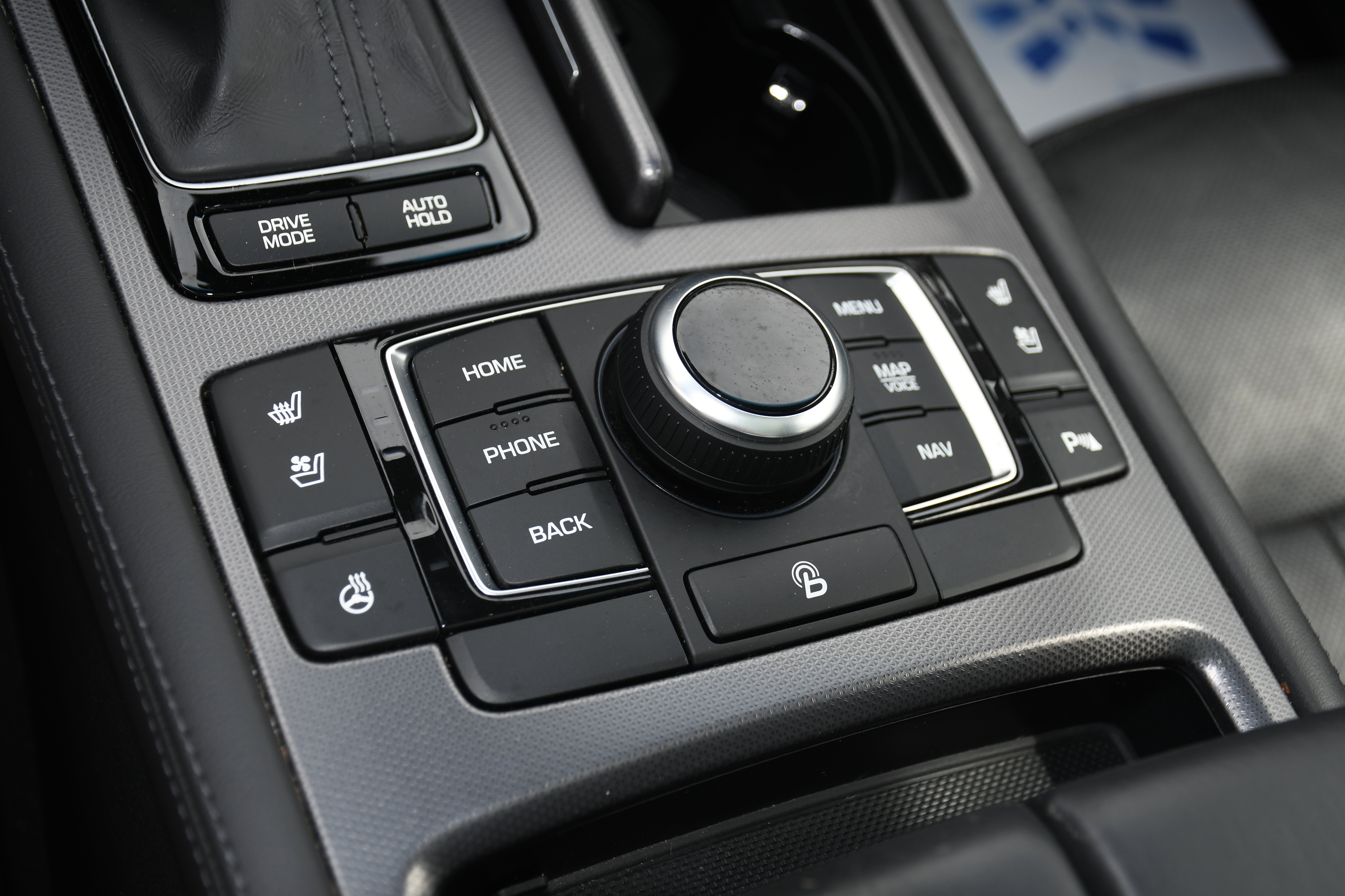 Used 2015 Hyundai Genesis 3.8 w/ Option Group 04 image 16