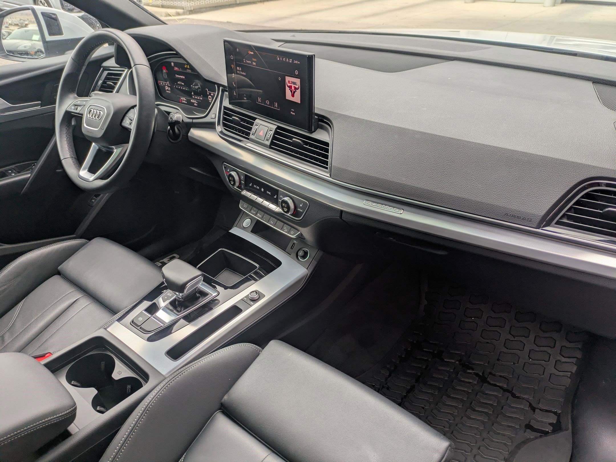 Certified 2025 Audi Q5 2.0T Premium image 29