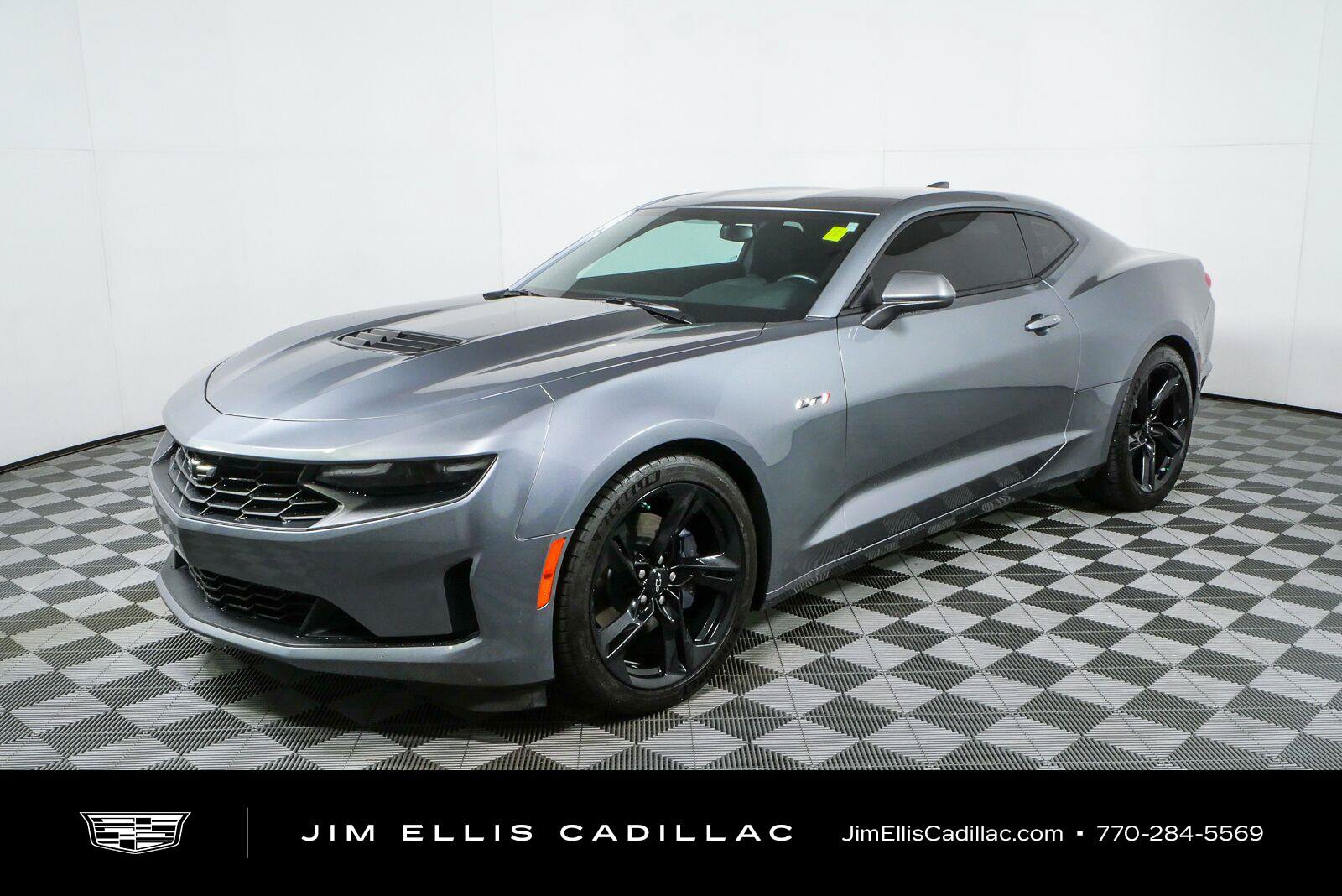 Used 2021 Chevrolet Camaro LT RWD image 22
