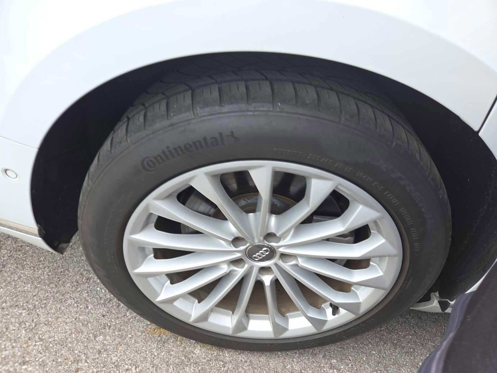 Used 2019 Audi A8 L 3.0T image 3