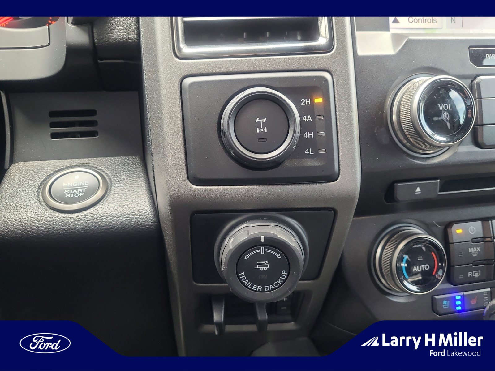 Used 2018 Ford F150 Raptor w/ Equipment Group 802A Luxury image 35