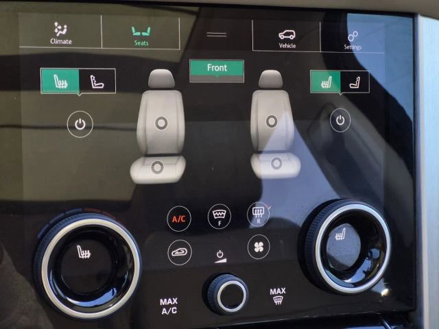 Used 2018 Land Rover Range Rover Supercharged image 32