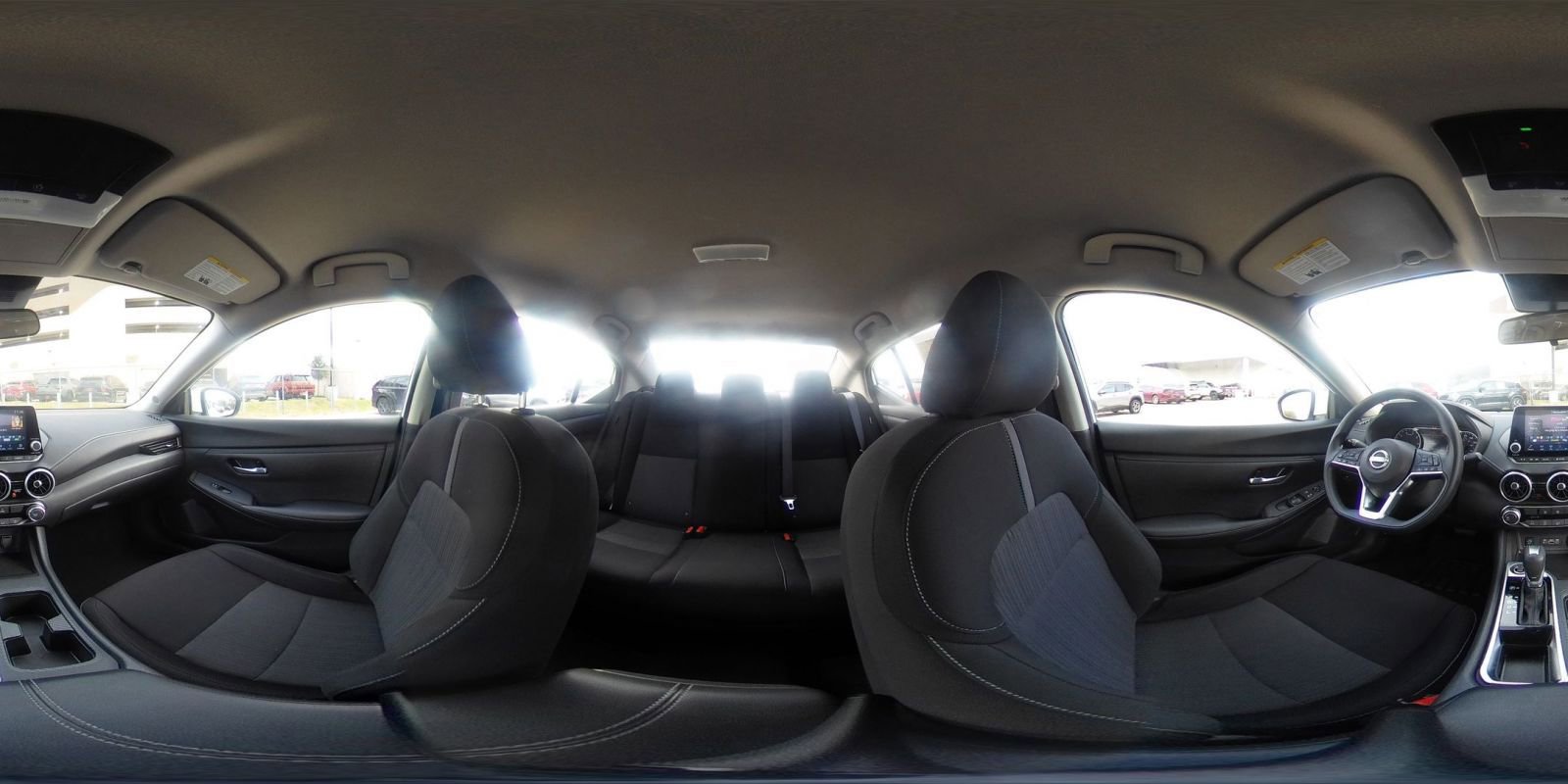 Used 2025 Nissan Sentra SV image 40